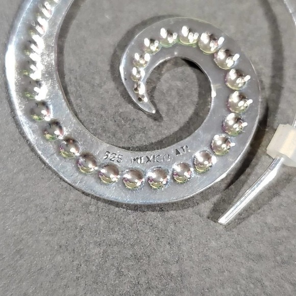 Sterling silver stamped 925 Mexican‎ boho earrings - Picture 2 of 3